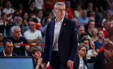 «Κανένα θέμα με Καστρίτη στη Βαρέζε, παρά τα σενάρια για Γκαλμπιάτι»