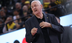 Σάκοτα: «Πρέπει να αλλάξουμε πρόσωπο – Δεν έχουμε βρει χημεία»