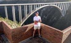 Red Bull Bridge Bars: Ο Thomas van Tonder ετοιμάζεται για ένα world-first στην ψηλότερη γέφυρα της Αφρικής