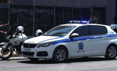 Ανήλικοι μαχαίρωσαν μαθητή έξω από εσπερινό σχολείο στο κέντρο της Αθήνας, νοσηλεύεται σοβαρά τραυματισμένος