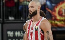 Φουρνιέ: «Γ@μ#μ€ν# ντροπή το πρώτο ημίχρονο - Μου έστειλαν μήνυμα Ουόκαπ και Πίτερς»