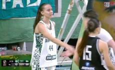Τρομερή στιγμή: Η 15χρονη Μηλιτσοπούλου αστόχησε σε lay-up και το «Παύλος Γιαννακόπουλος» την χειροκρότησε (vid)
