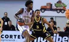 23 ετών, θηρίο, σχεδόν άχαστος: O MVP της πρεμιέρας της GBL που δεν περίμενε κανείς…