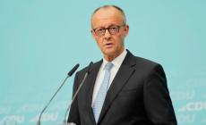 «Η Γερμανία στο πλευρό της Ουκρανίας»: Ο Μερτς απέρριψε τη συμφωνία Τραμπ-Πούτιν για το ντίζελ
