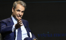 Περιμένει στη γωνία για να πάρει τη θέση του Μητσοτάκη