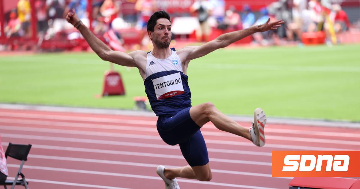 miltos-tentoglou-stivos.jpg?itok=LI9vzoH