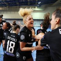 Λαμπρίνα Τσάκαλου