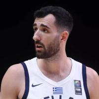 Γιάννης Κουζέλογλου